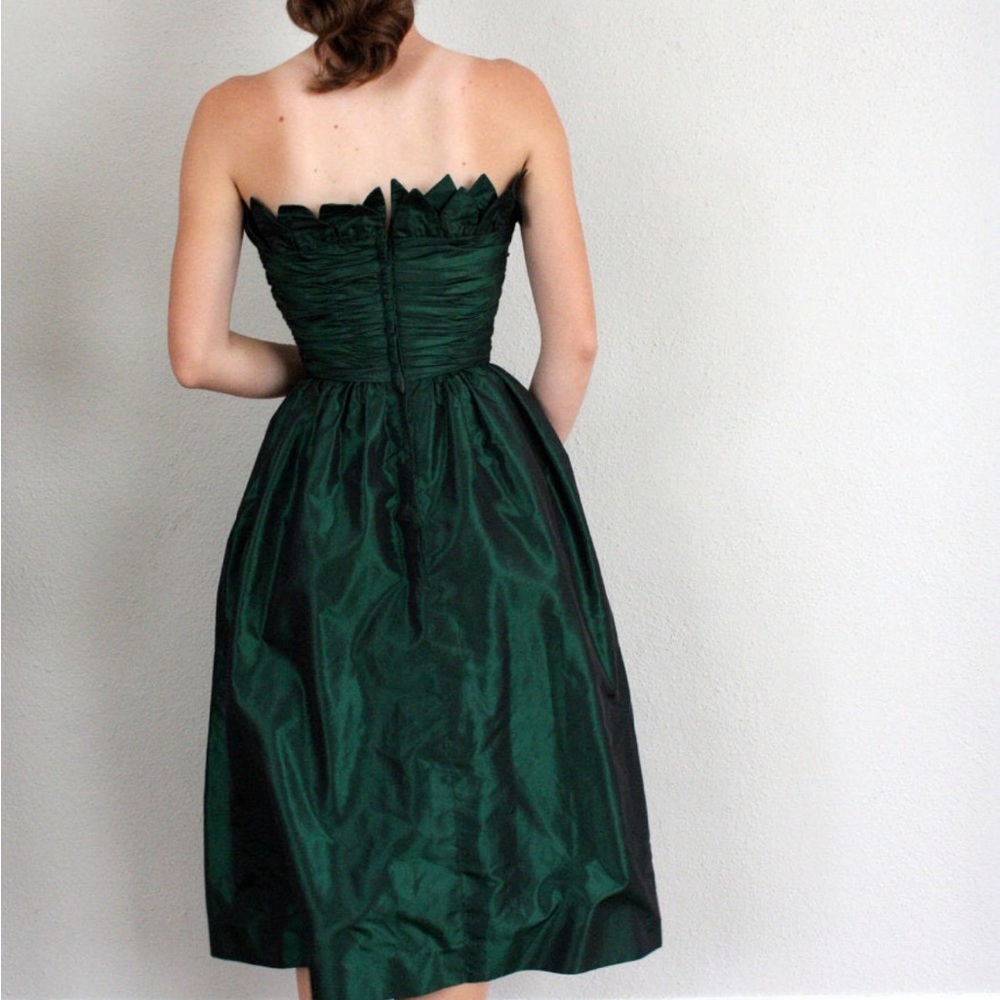 Vintage Green Victor Costa cocktail gown - Picture 2 of 5